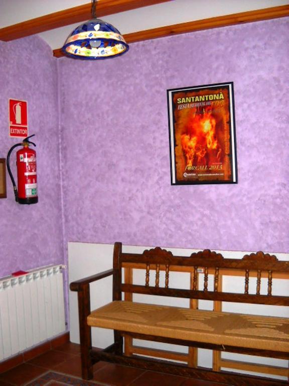 Casestonet Forcall Cameră foto